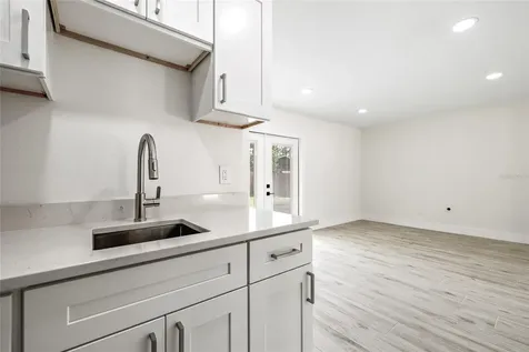 7311 N Armenia Avenue Tampa FL 33604