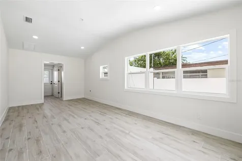 7311 N Armenia Avenue Tampa FL 33604