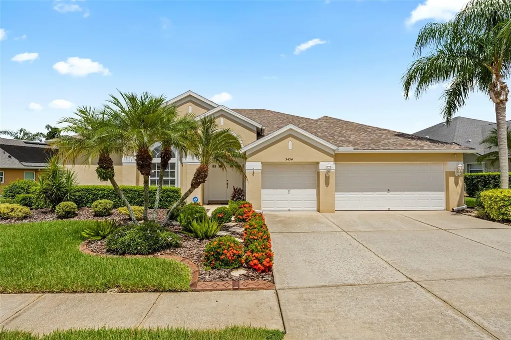 5454 Spectacular Bid Drive Wesley Chapel FL 33544