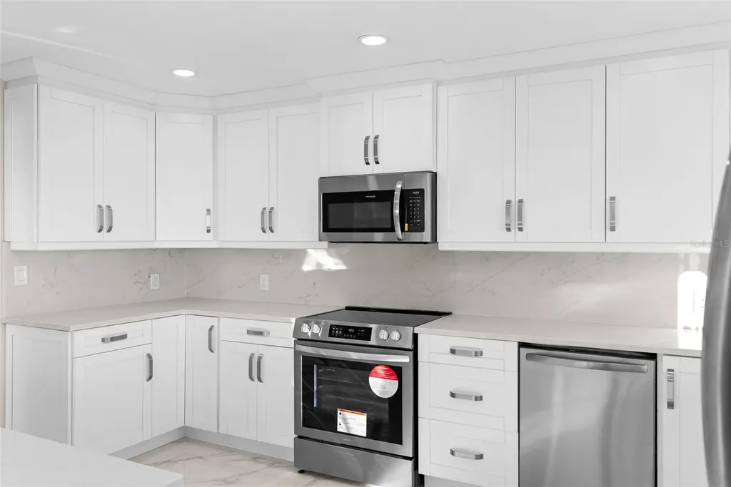 316 Shore Drive E Oldsmar FL 34677