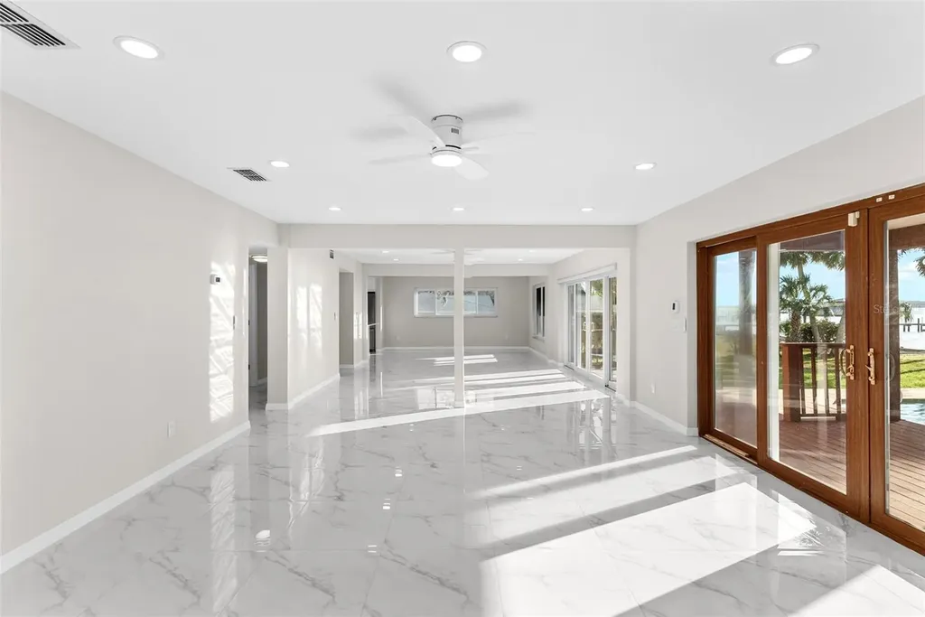 316 Shore Drive E Oldsmar FL 34677
