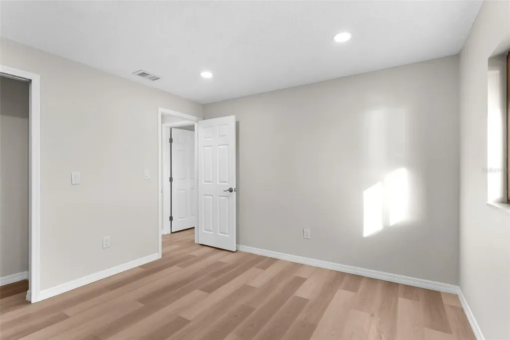 316 Shore Drive E Oldsmar FL 34677