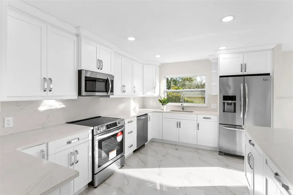 316 Shore Drive E Oldsmar FL 34677