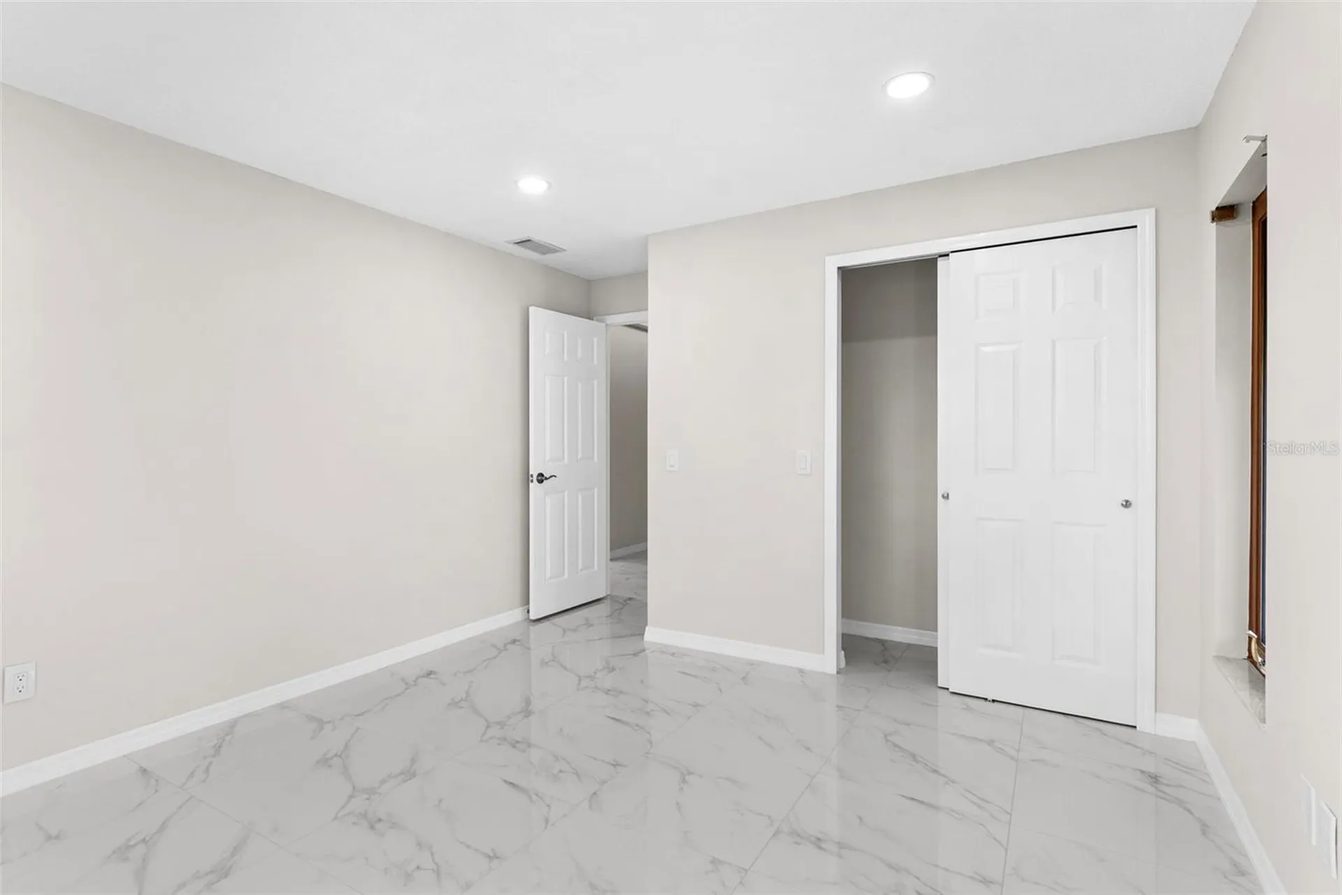 316 Shore Drive E Oldsmar FL 34677