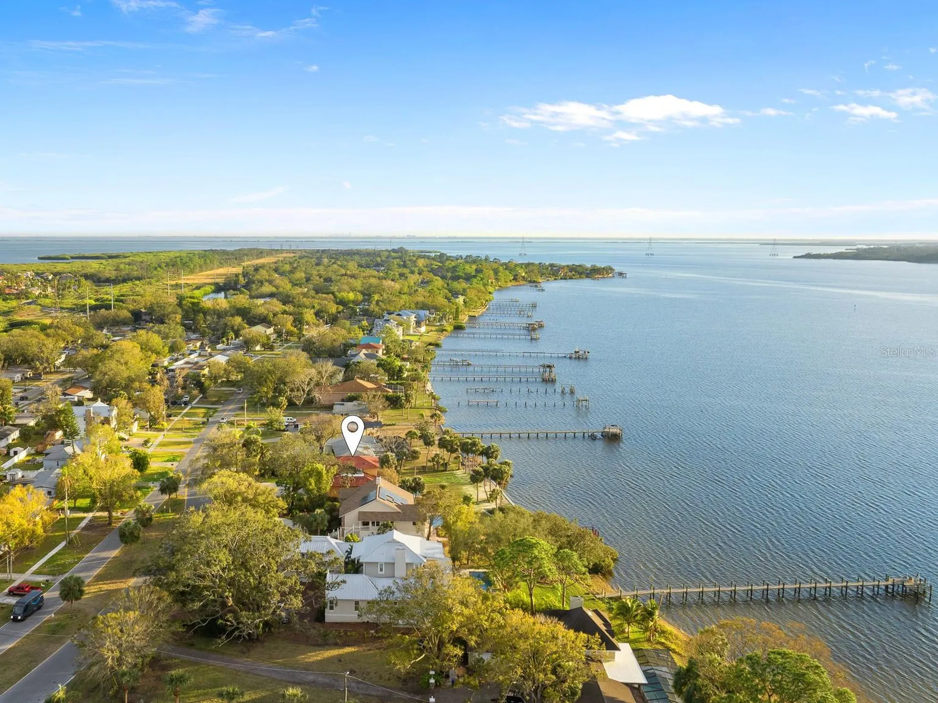 316 Shore Drive E Oldsmar FL 34677