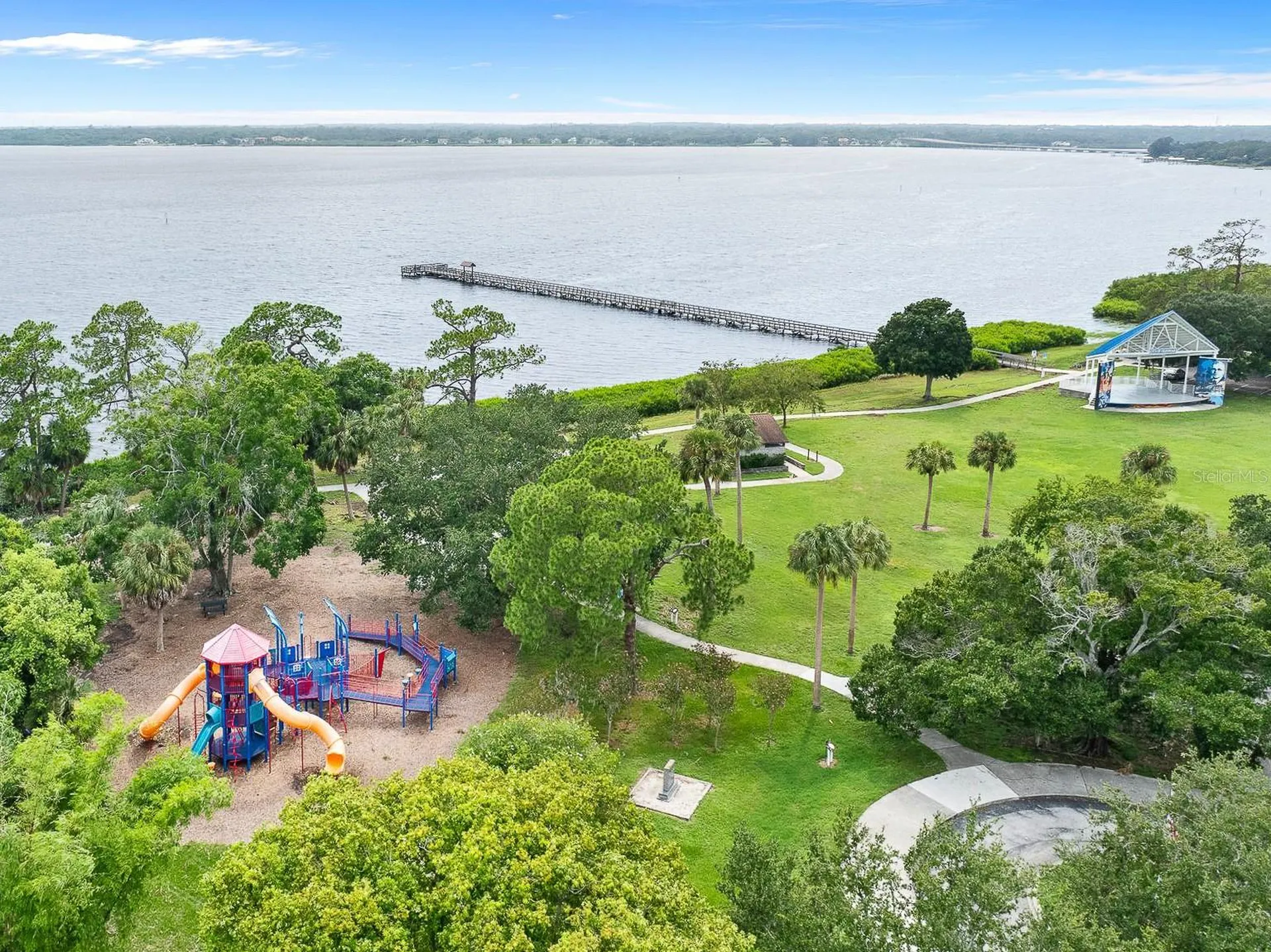 316 Shore Drive E Oldsmar FL 34677