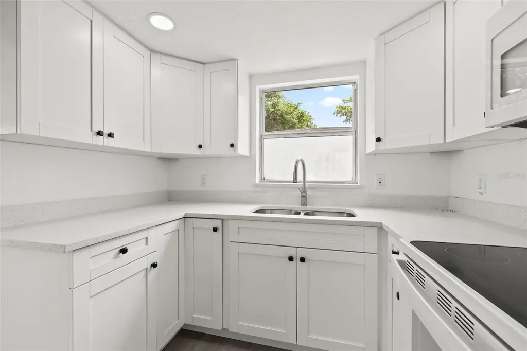 8046 Norwich Drive Port Richey FL 34668