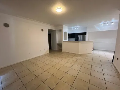 6685 Queens Borough Avenue Orlando FL 32835