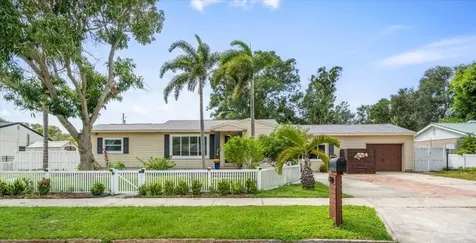 2801 Tifton Street S Gulfport FL 33711