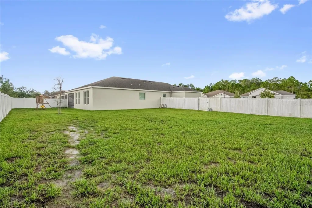 6775 Sarus Crane Point Harmony FL 34773