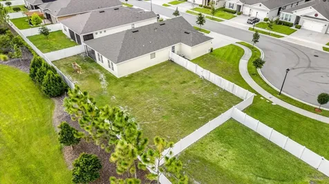 6775 Sarus Crane Point Harmony FL 34773