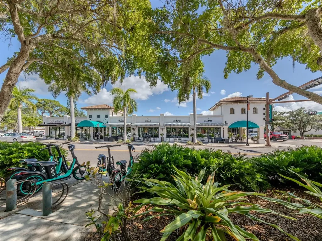 1740 Wisconsin Lane Sarasota FL 34239