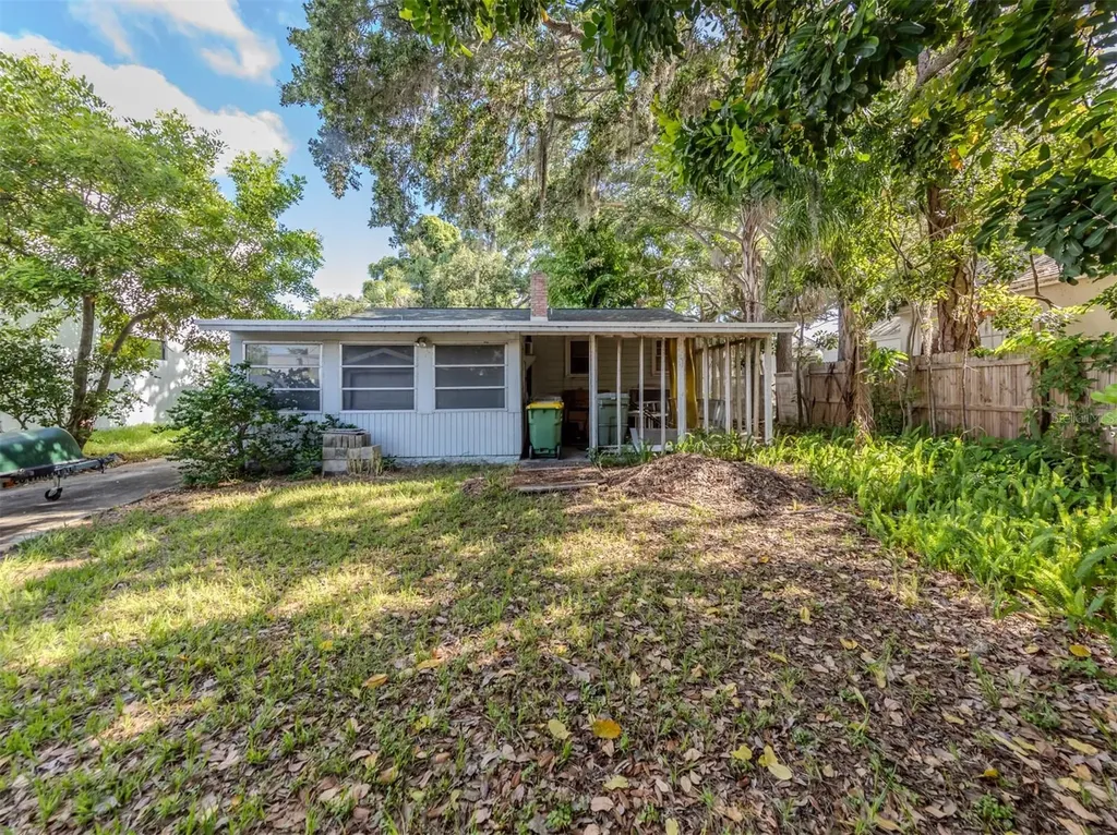 1740 Wisconsin Lane Sarasota FL 34239