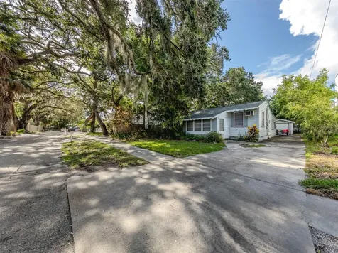 1740 Wisconsin Lane Sarasota FL 34239