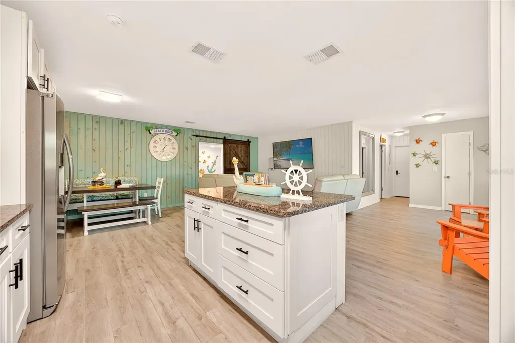 5235 40th Street S St Petersburg FL 33711