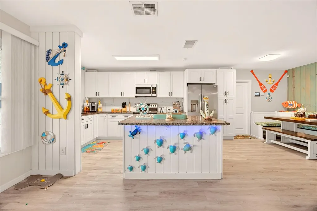 5235 40th Street S St Petersburg FL 33711