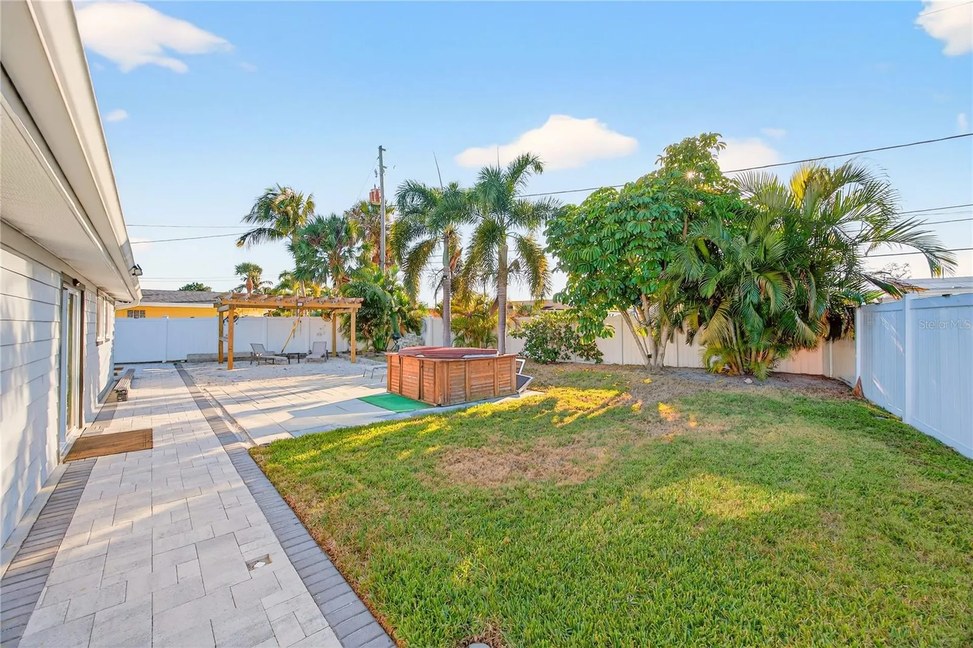 5235 40th Street S St Petersburg FL 33711