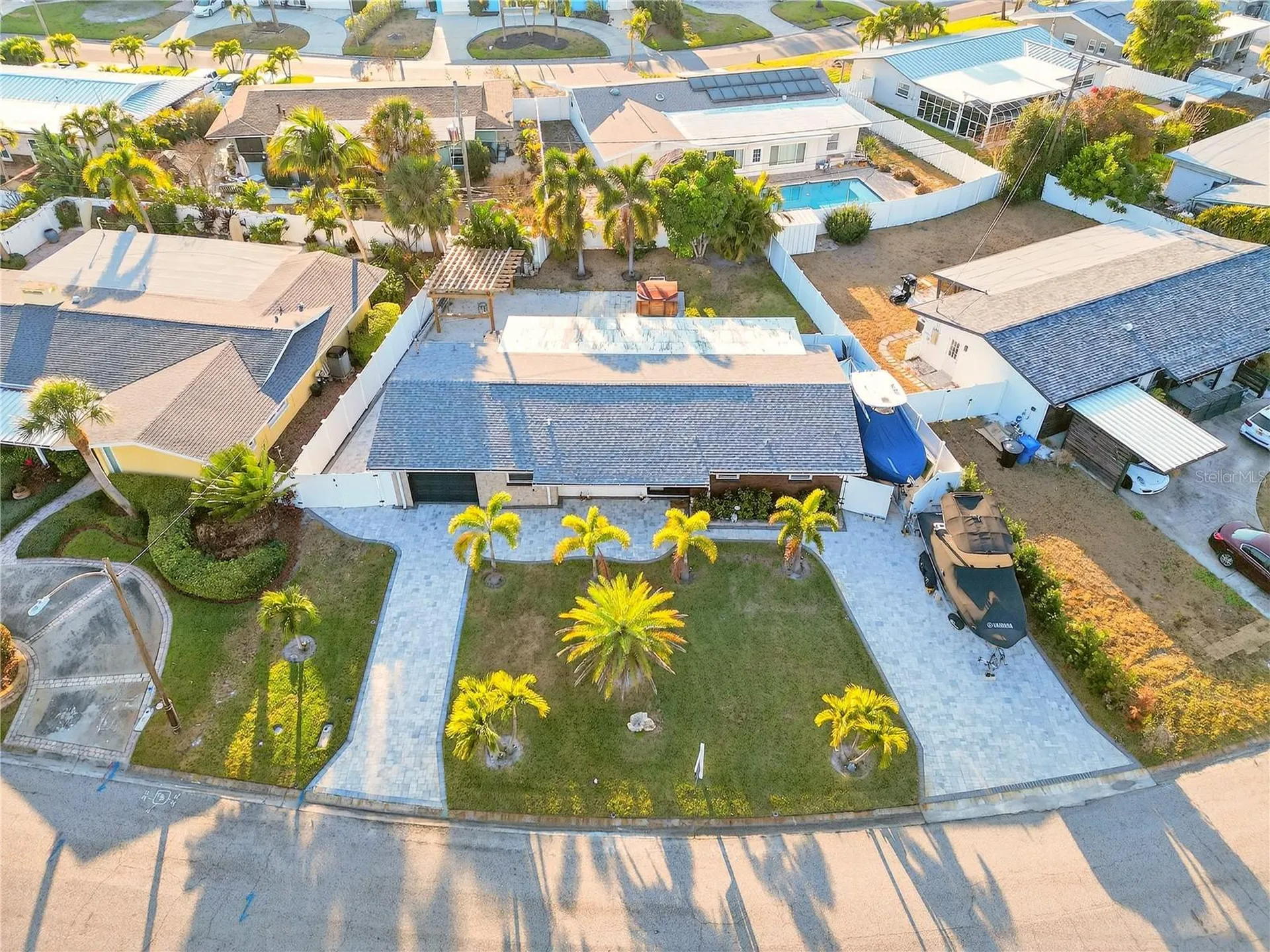 5235 40th Street S St Petersburg FL 33711