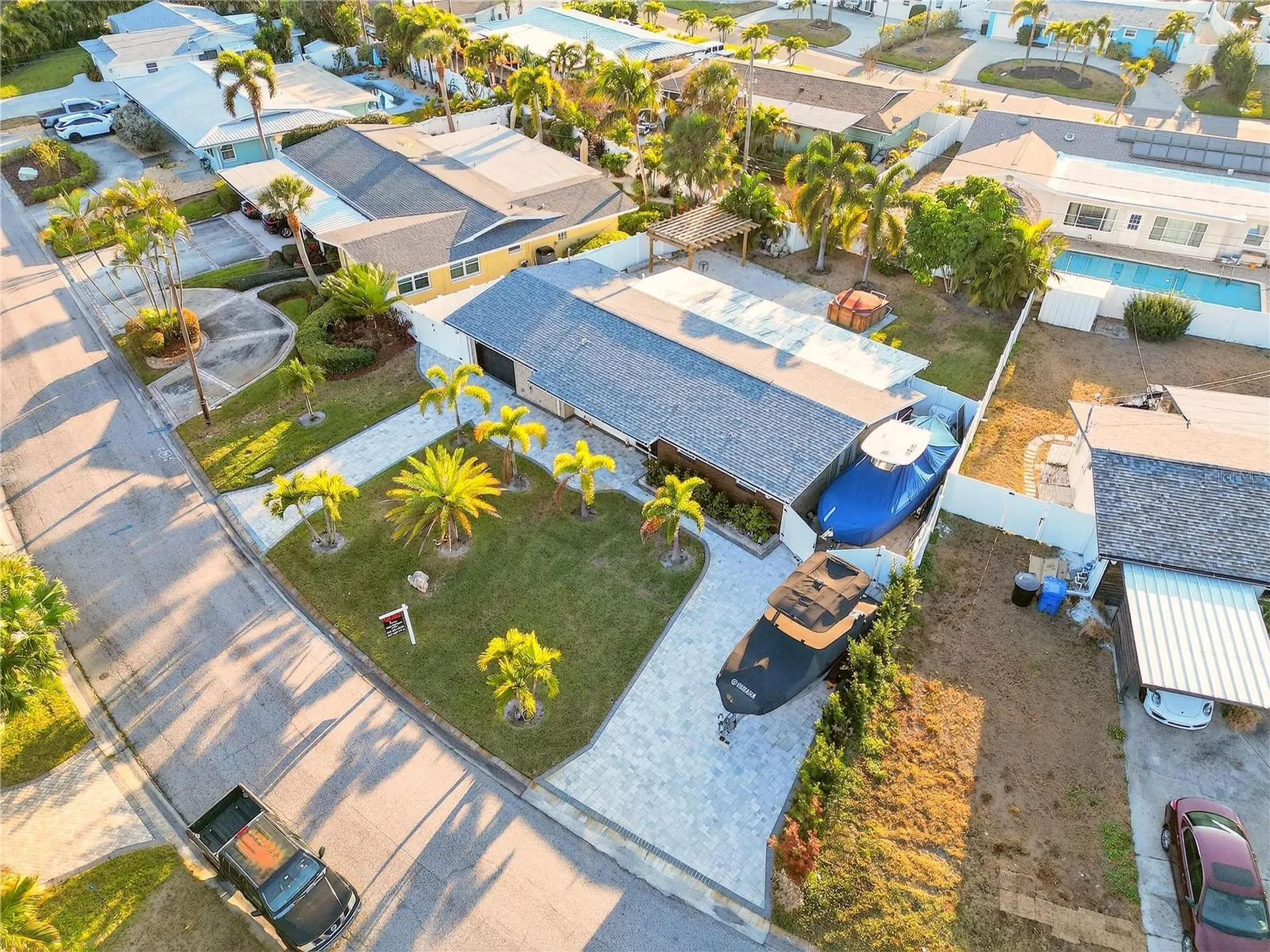 5235 40th Street S St Petersburg FL 33711