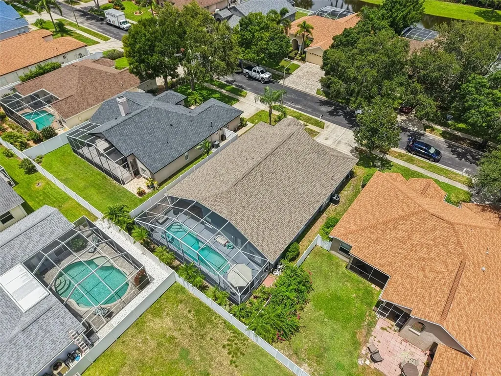 1266 Paradise Lake Drive Tarpon Springs FL 34689