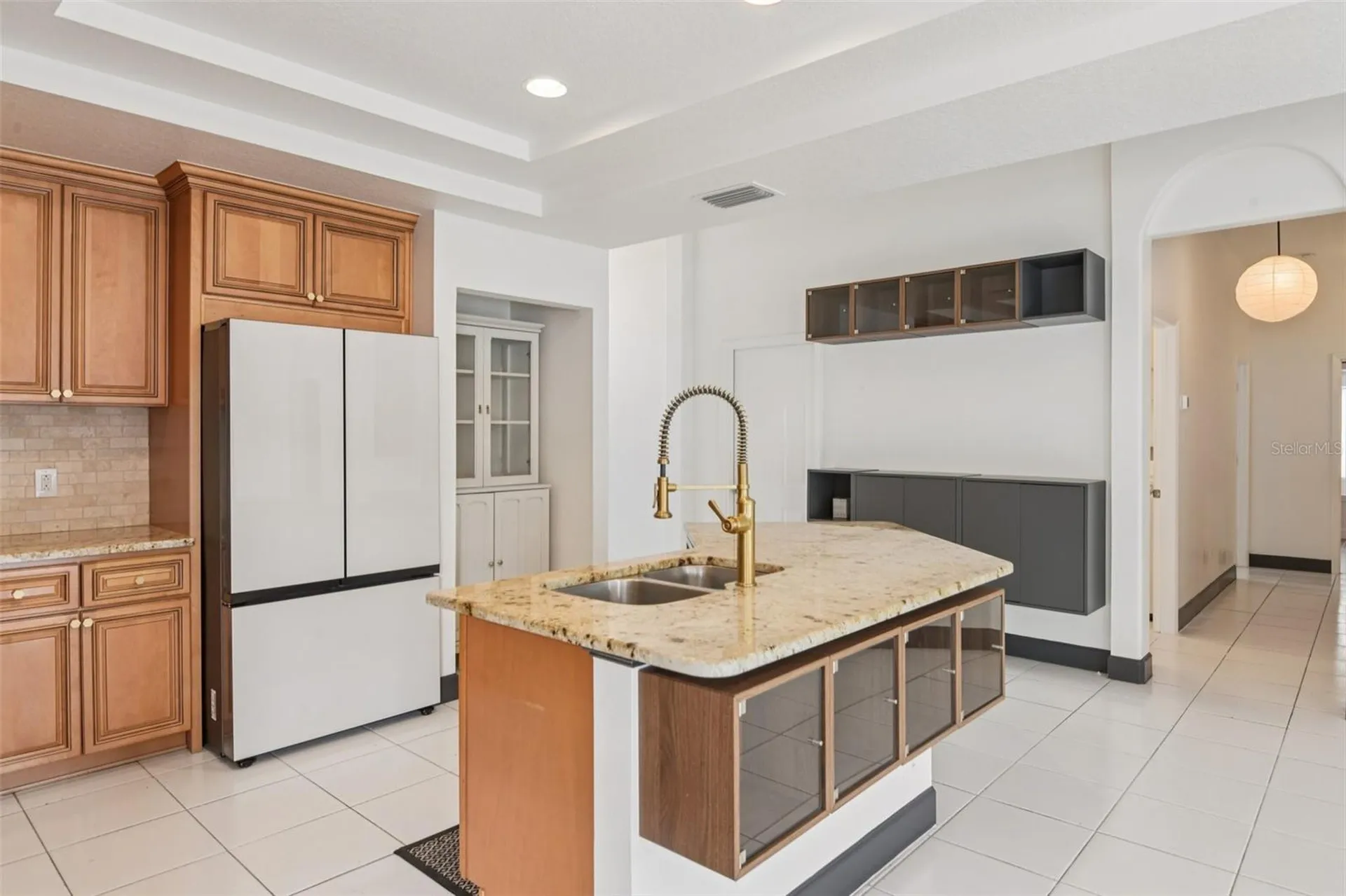 1266 Paradise Lake Drive Tarpon Springs FL 34689