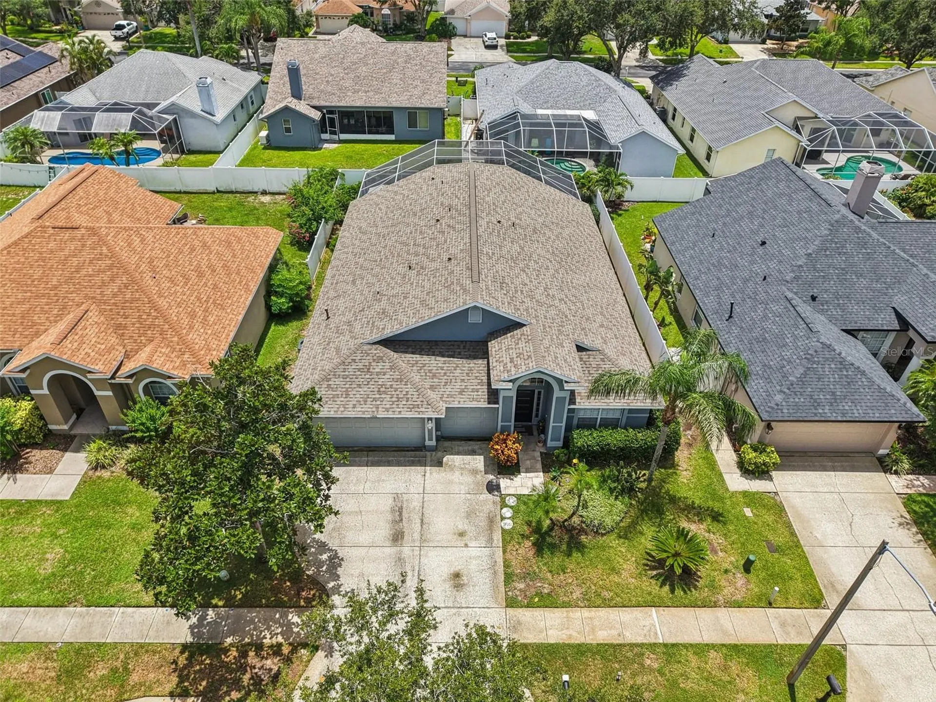 1266 Paradise Lake Drive Tarpon Springs FL 34689