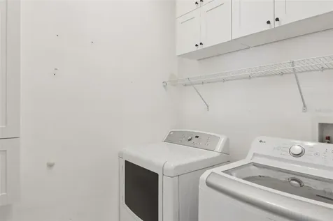 1266 Paradise Lake Drive Tarpon Springs FL 34689