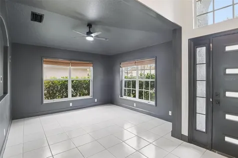 1266 Paradise Lake Drive Tarpon Springs FL 34689