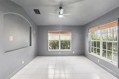 1266 Paradise Lake Drive Tarpon Springs FL 34689