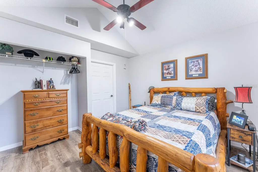 8725 E Rosemont Court Inverness FL 34450