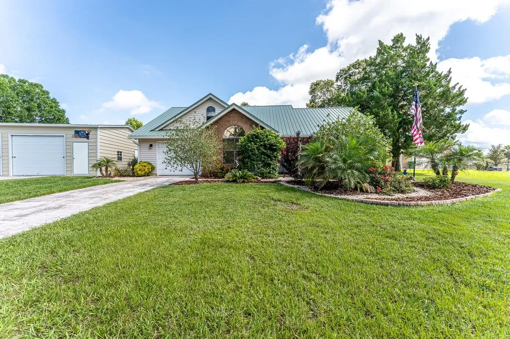 8725 E Rosemont Court Inverness FL 34450