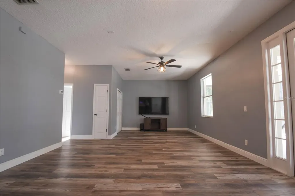 1843 Anna Catherine Drive Orlando FL 32828