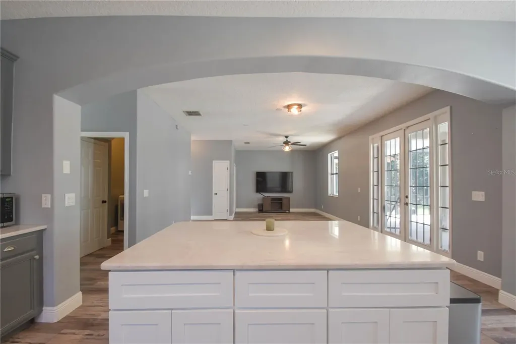 1843 Anna Catherine Drive Orlando FL 32828