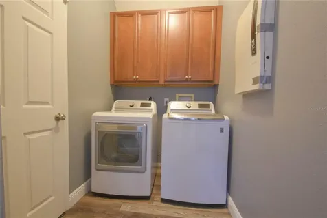 1843 Anna Catherine Drive Orlando FL 32828