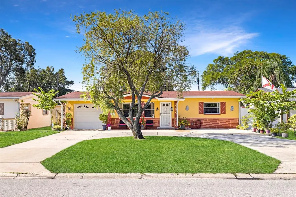 4360 82nd Avenue N Pinellas Park FL 33781