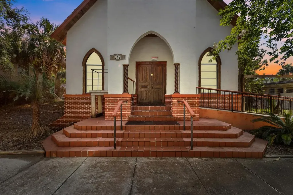 619 NE 1st Street Gainesville FL 32601
