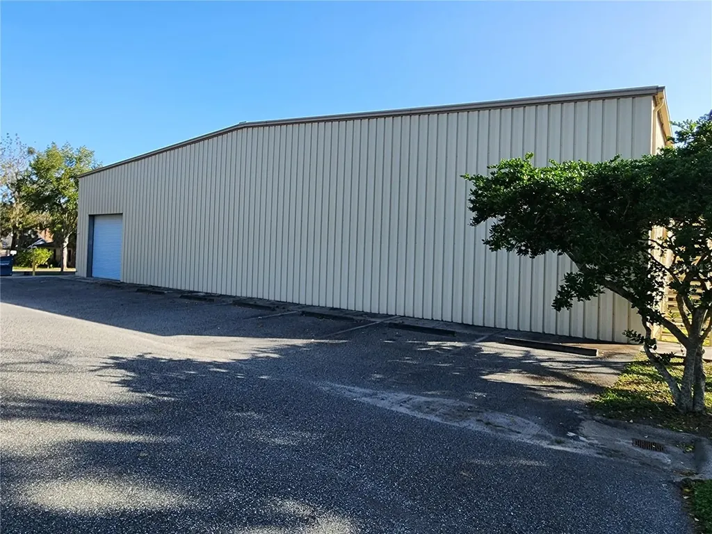 711 N 3rd Street Leesburg FL 34748