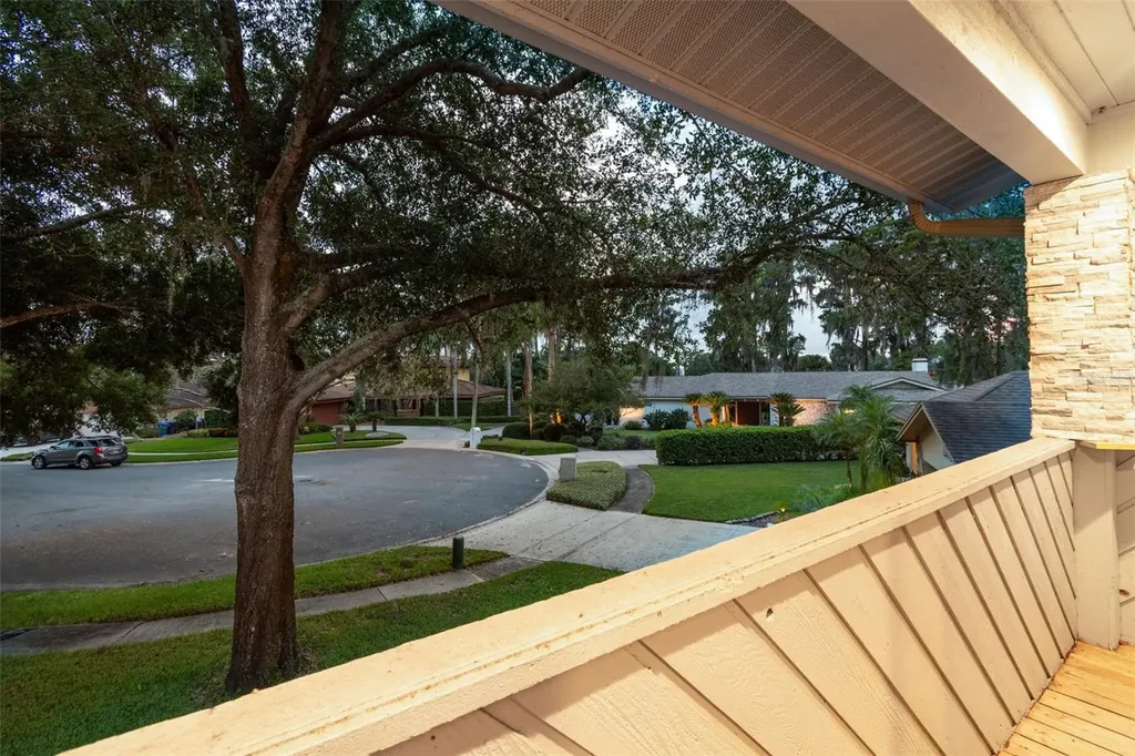 3217 Stoneybrook Lane Tampa FL 33618