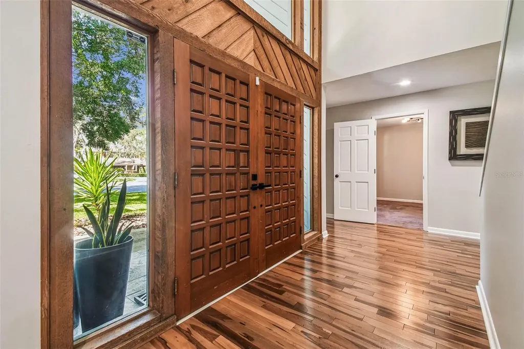 3217 Stoneybrook Lane Tampa FL 33618