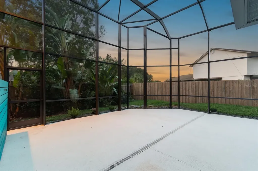 3217 Stoneybrook Lane Tampa FL 33618