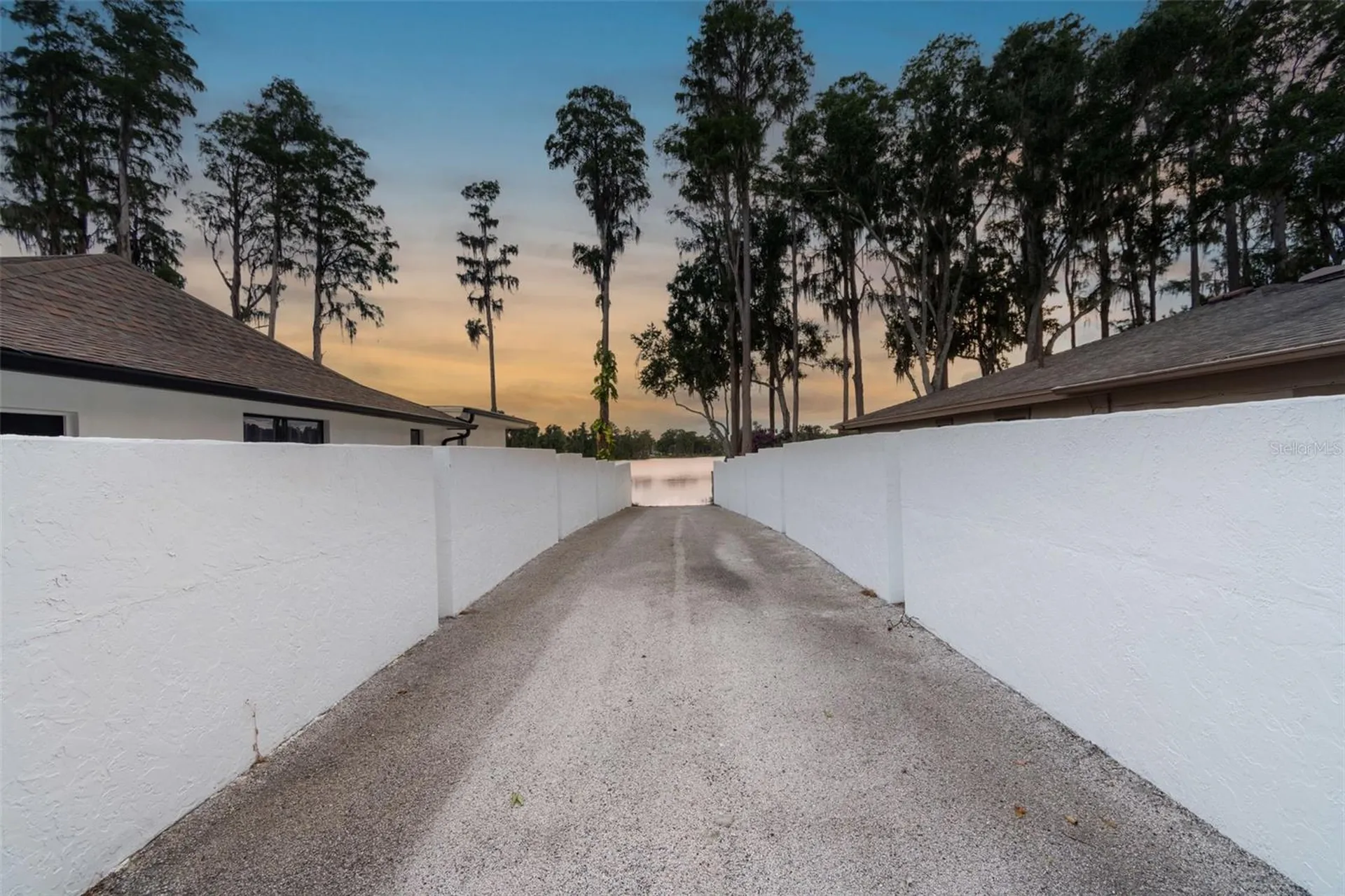 3217 Stoneybrook Lane Tampa FL 33618
