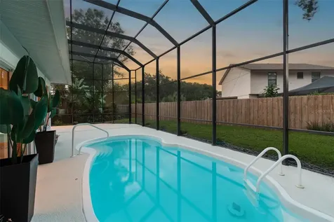 3217 Stoneybrook Lane Tampa FL 33618