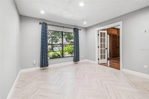 3217 Stoneybrook Lane Tampa FL 33618