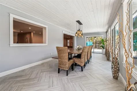 3217 Stoneybrook Lane Tampa FL 33618