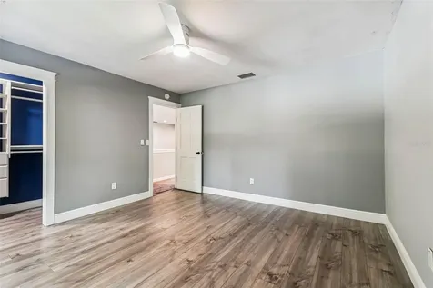 3217 Stoneybrook Lane Tampa FL 33618