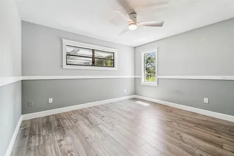 3217 Stoneybrook Lane Tampa FL 33618