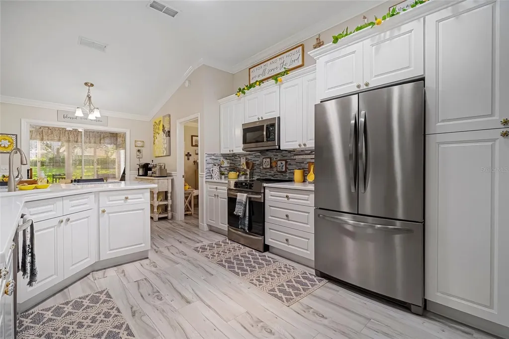 919 Camino Del Rey Drive The Villages FL 32159