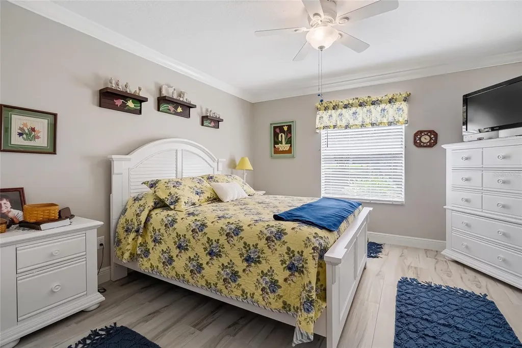 919 Camino Del Rey Drive The Villages FL 32159