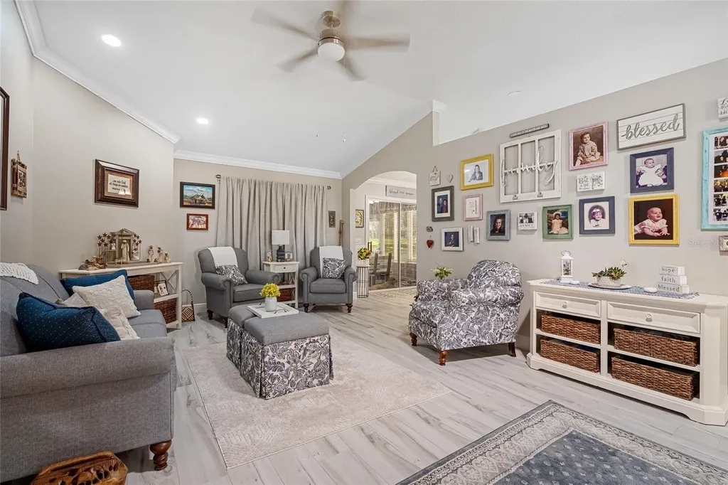 919 Camino Del Rey Drive The Villages FL 32159