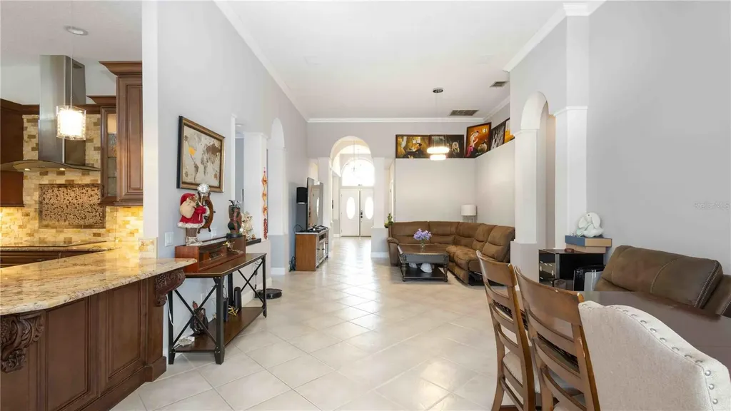935 Ekana Green Court Oviedo FL 32765